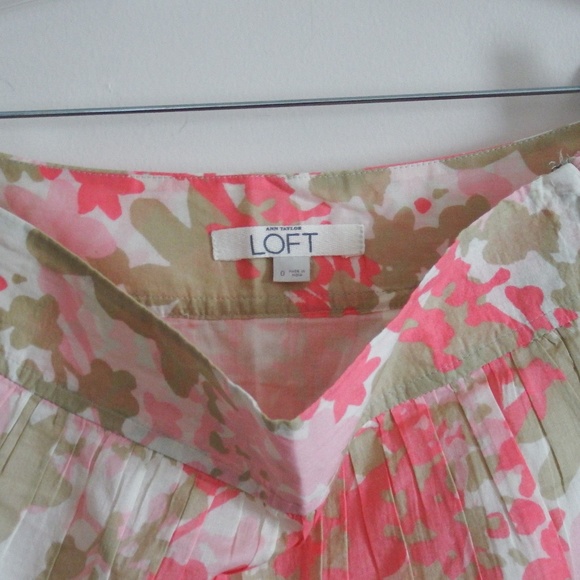 Ann Taylor LOFT Pink Floral High Waist Skirt Size 0 - Picture 2 of 4